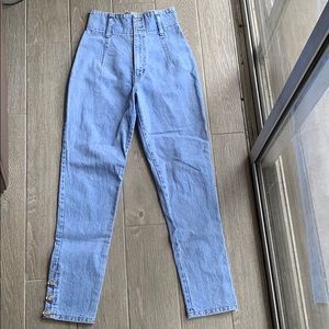 Vintage High Waisted Jeans